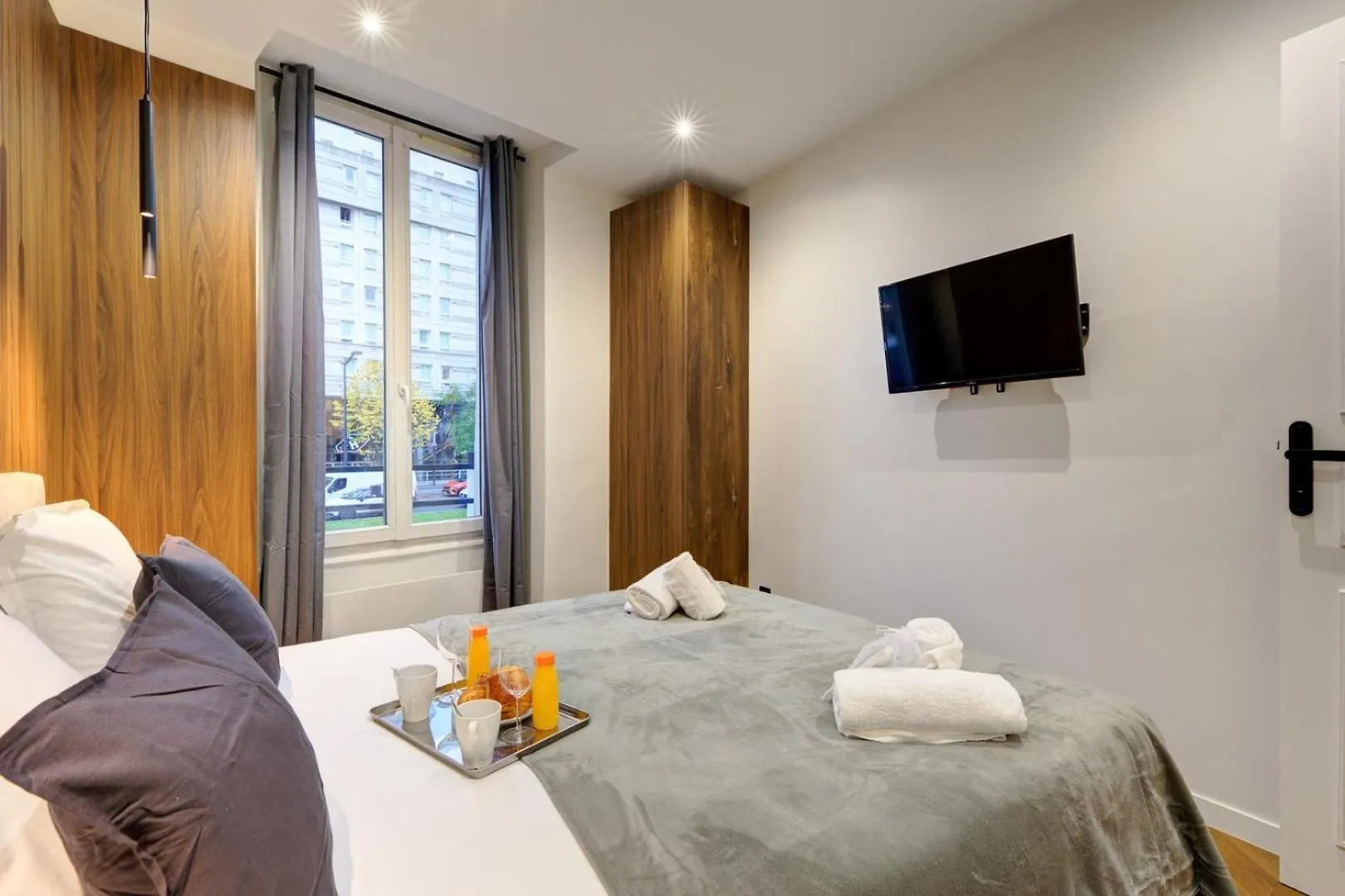 Bluestay 122 - Superb Apartment Paris