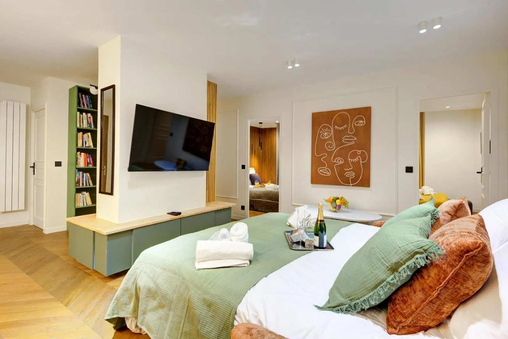 Bluestay 122 - Superb Apartment Paris